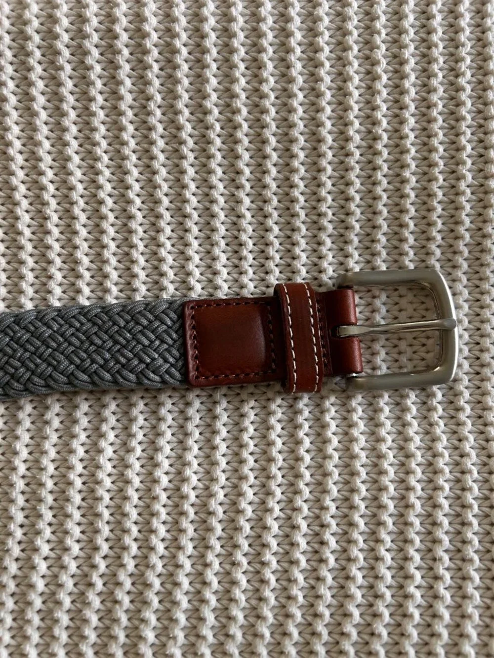 Vineyard Vines | Gray Bungee Belt | Size 34 Boys